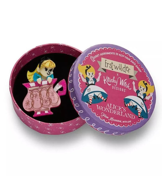 Erstwilder - Always Tea Time, Alice Brooch - Kitschy Witch (2021)