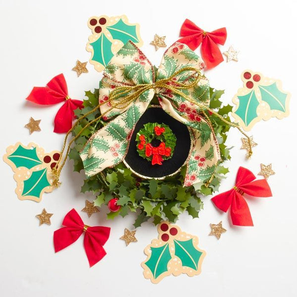 Erstwilder- Deck the Halls Wreath Brooch - Christmas Wishes (2016)