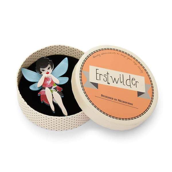 Erstwilder - Crysta The Enchanting Brooch - Myths and Legends (2018)