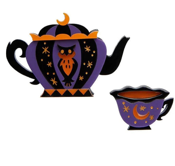 Kitschy Witch Halloween
