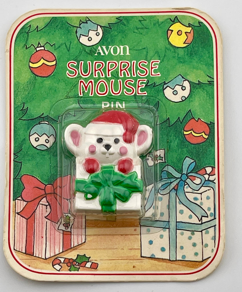 Vintage 1981 Avon Surprise Mouse Christmas Bear Pin