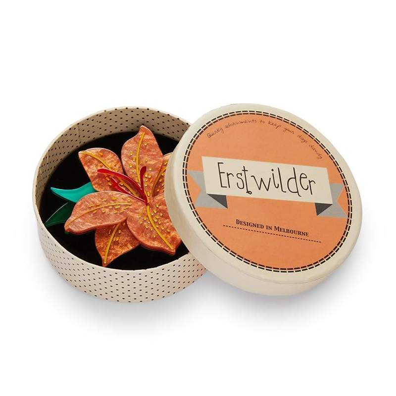 Erstwilder - Frilly Lilly Frond Brooch - Fan Favorites (2020)