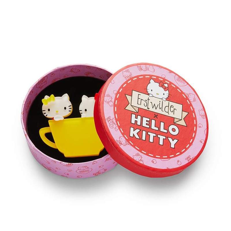 Erstwilder - Hello Kitty & Mimmy Tea Cup Brooch - Hello Kitty (2021)