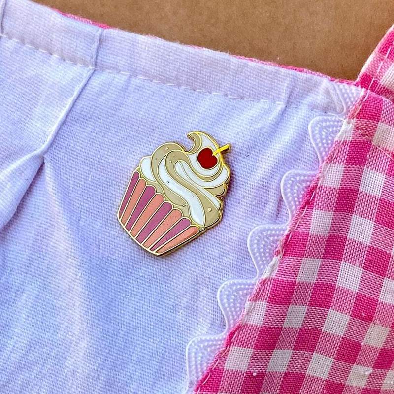 Erstwilder - Charming Cupcake Enamel