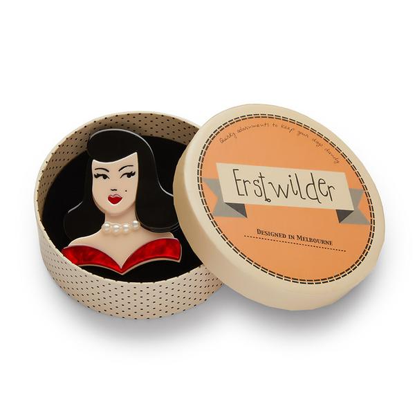 Erstwilder - Leading Lady Brooch - Hollywood Glamour (2019)